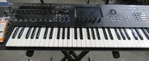 Yamaha - MONTAGE M6